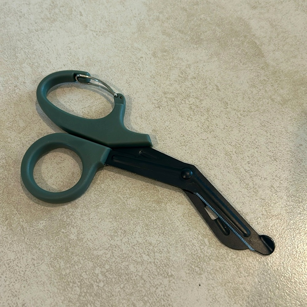 Nursing and EMT bandage scissors/sheers